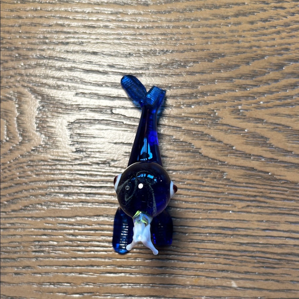 Vintage Glass Walrus Figurine Blue Hand Blown Mid Century 1970s âAS ISâ - Picture 7 of 9